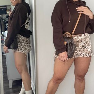 MISSGUIDED Snakeskin Mini Skirt